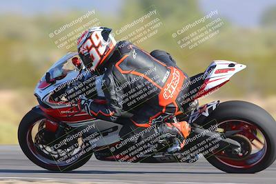 media/Nov-06-2023-Moto Forza (Mon) [[ce023d0744]]/2-Advanced Group/Session 4 (Turn 8 Inside)/